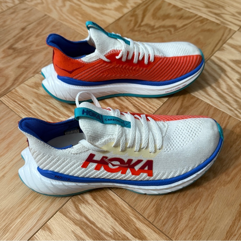 Hoka Women’s Carbon X 3, size 7, running shoes